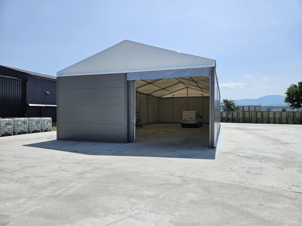 Cort industrial termoizolat pentru producție și depozitare, vedere frontală, Brașov